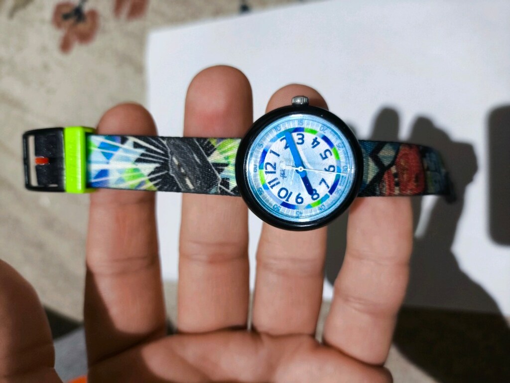 Flik Flak çocuk saati Swatch Group