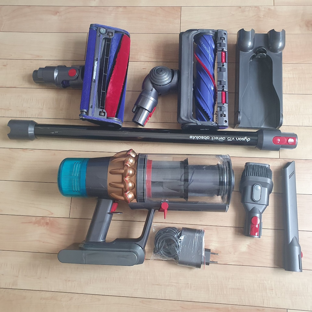 Dyson v15 (sv22) komple şarjlı süpürge - KULLANILMIŞ - 4