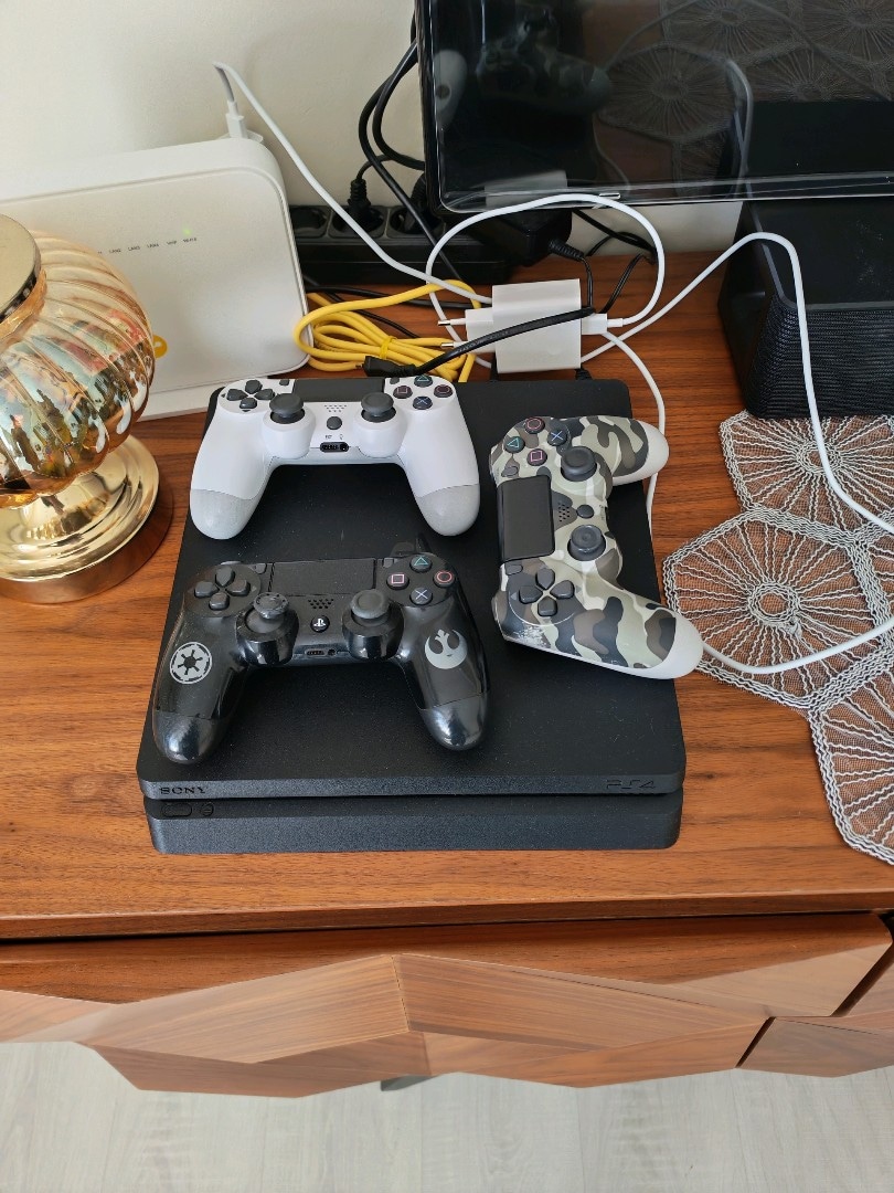 Ps4 slim 1tb - 2