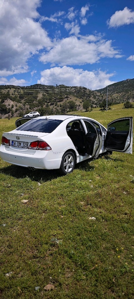 Sahibinden Honda Civic 1.6 i-VTEC Elegance (VSA'lı) - 4