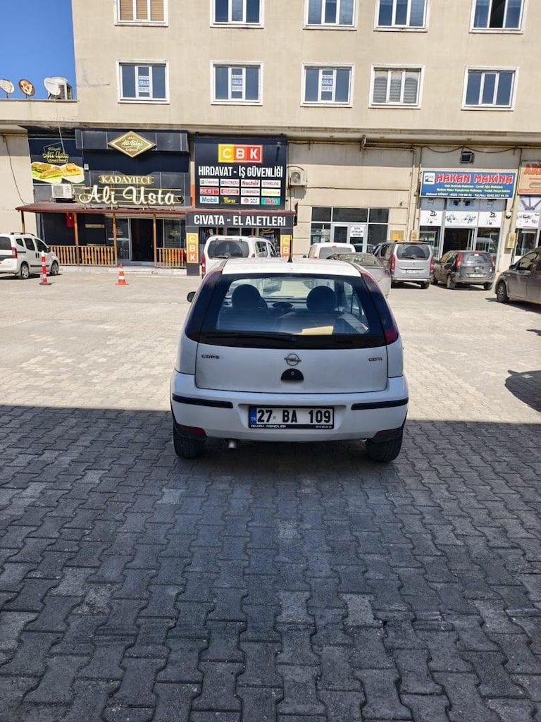 SON FİYAT 2006 CORSA VAN 1.3 CDTI - MOTOR YENİ - KLİMASI AKTİF - 8