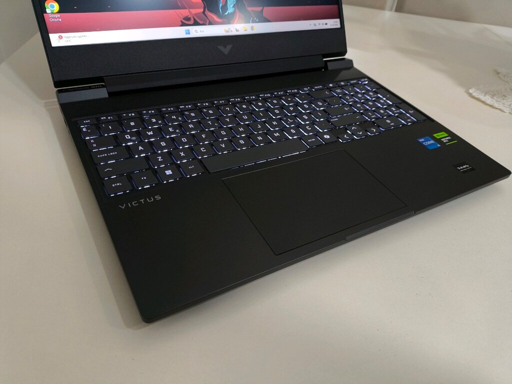 i5 12. Nesil HP Victus 24 GB RAM garantili oyun canavarı laptop - 3