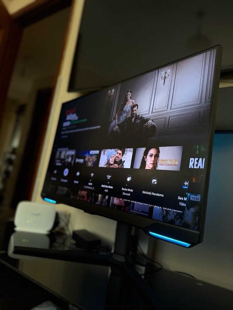 Samsung Odyssey G7 32 - 5