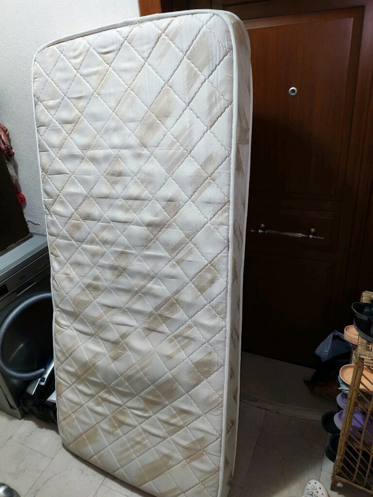 Tek kişilik yatak 90x190cm Temiz sorunsuz yatak Yer Buca - 5