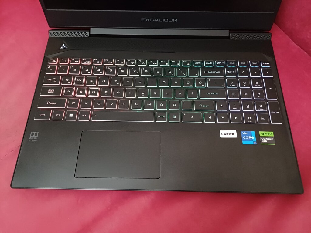 CASPER EXCALİBUR 3050 OYUN & MÜHENDİSLİK LAPTOP - 6