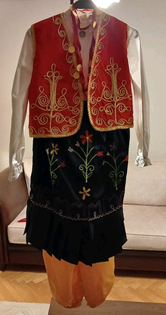 KIZ ÇOCUĞU YÖRESEL FOLKLOR KIYAFETİ - 2