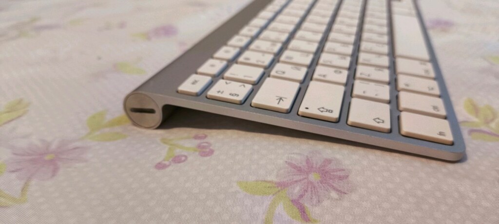 Apple Wireless Keyboard (Model No: A1314) kablosuz klavye - 2