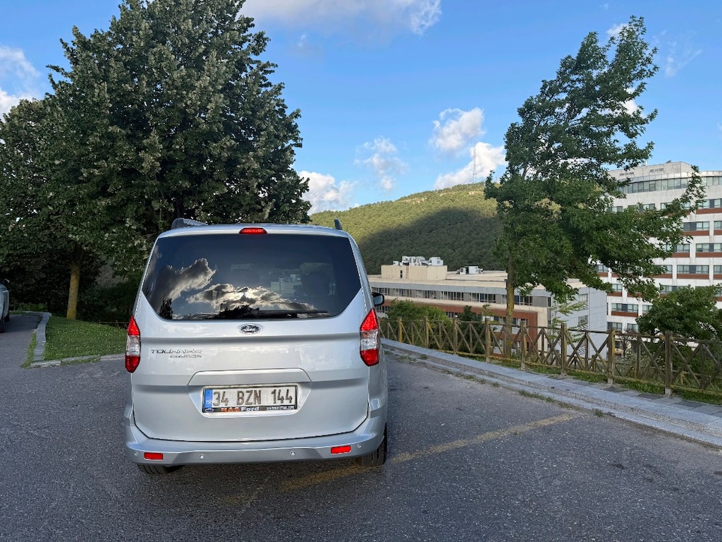 Ford Courier 2019 Değişensiz Boyasız 47000 km temiz Fatura Kesilecek - 2