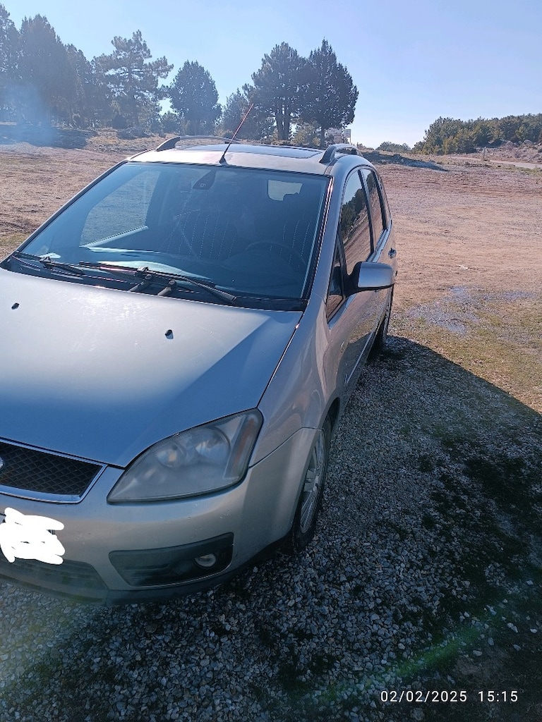 ford c Max Ghia - 6