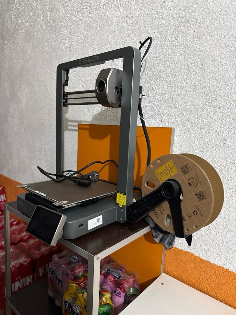 3D yazıcı wifi var kablosuz 3 ay kulanıldı garantili