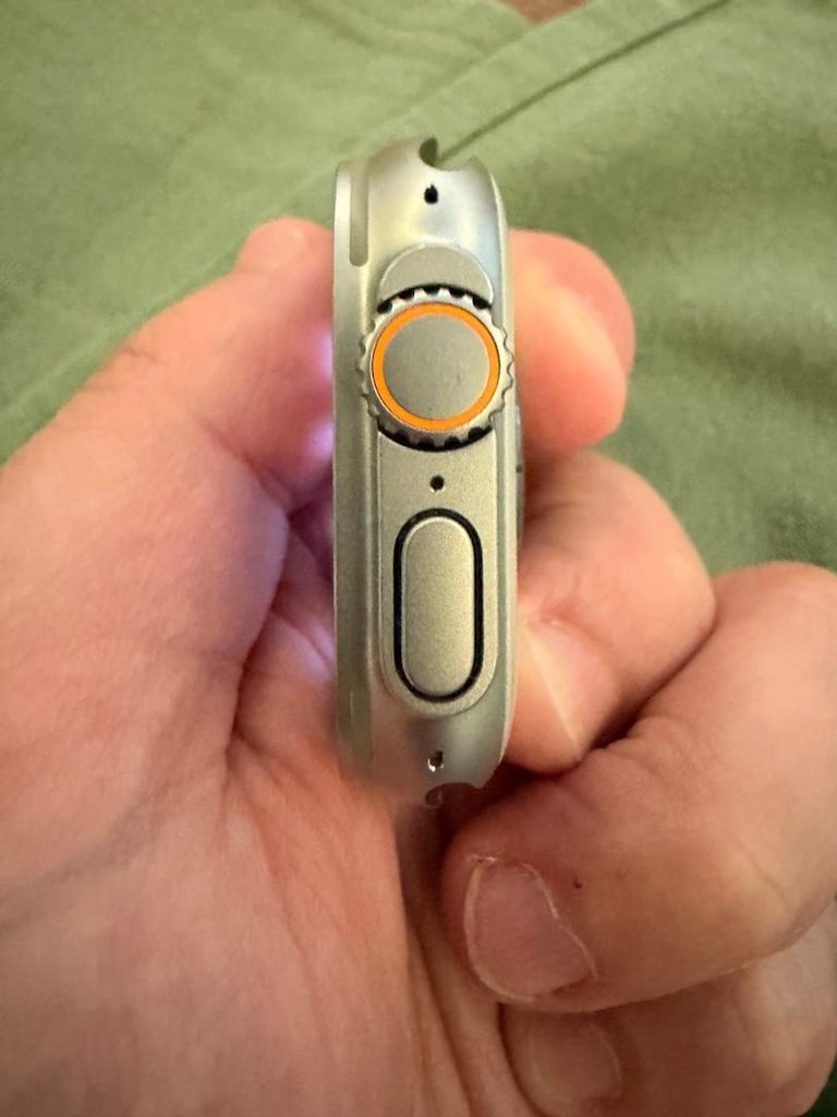 Apple Watch Ultra 2 – %97 Pil – Kutulu + Ekstra Kordonlar - 8