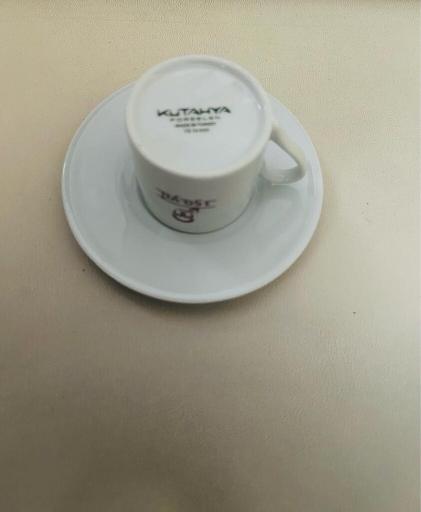 Mehmet Efendi / Kütahya Porselen fincan. - 2