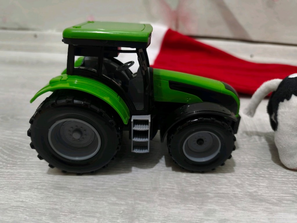 traktör ve inek figürlü set - 3