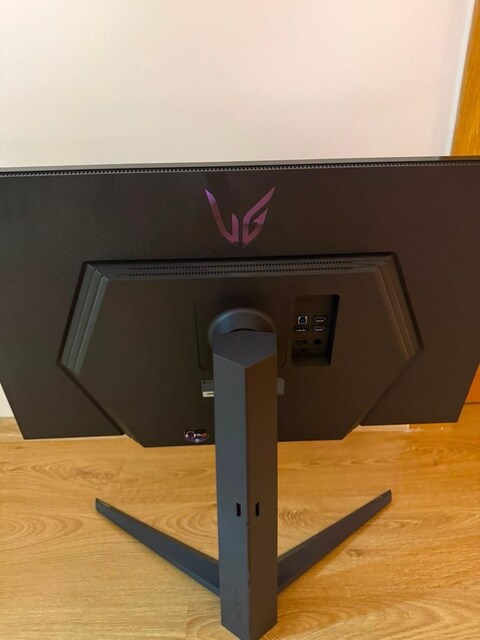 LG / LG 31,5" 32GR93U-B ULTRAGEAR 1Ms 144Hz 4K IPS GAMING MONITOR