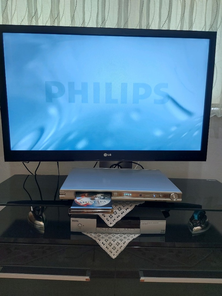 Philips Hdm DVD Player - 12