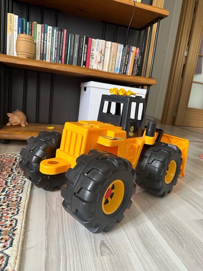 çok büyük iş makinası kepçe dozer - 2