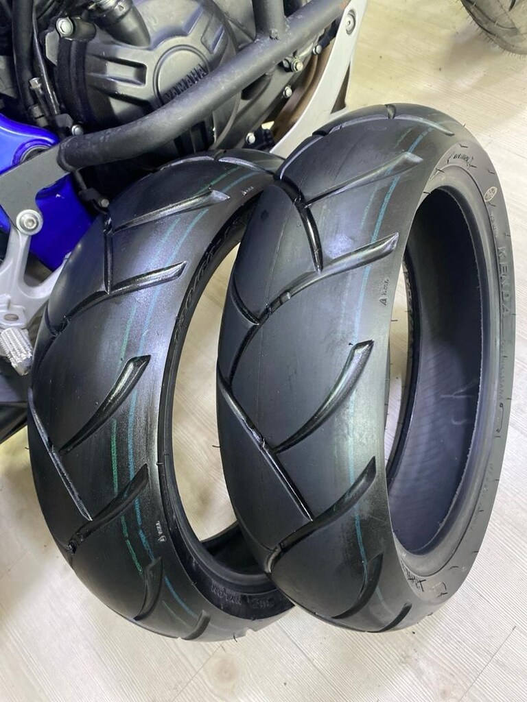 130/60/13 motor lastiği - 2