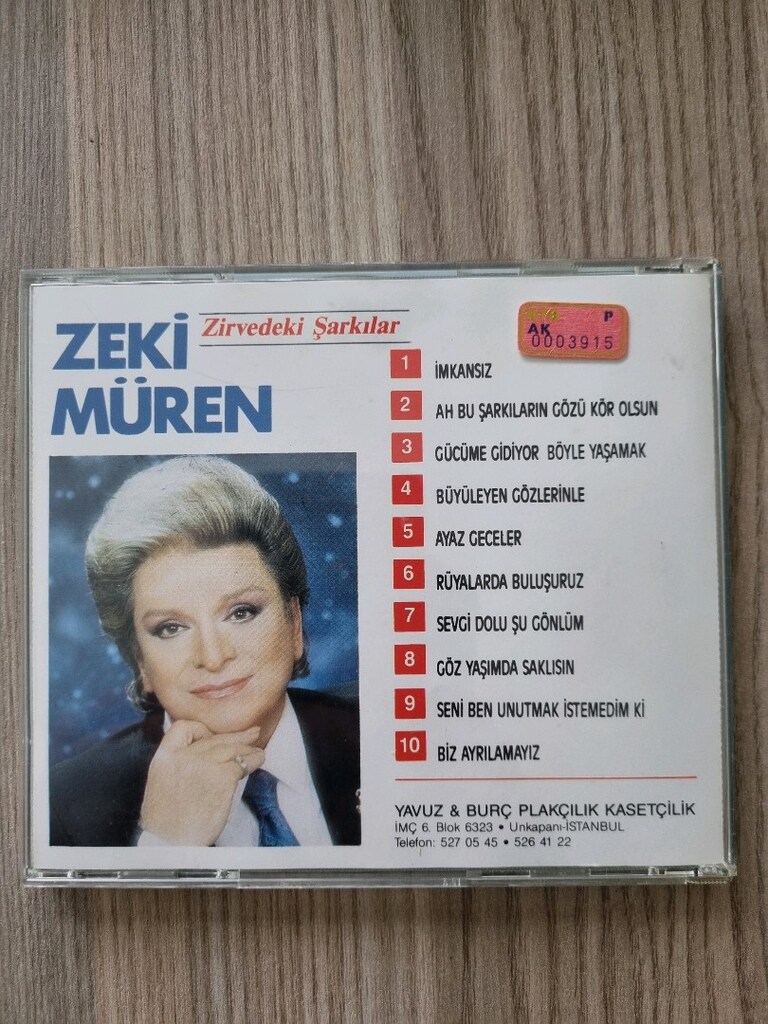 90 lar ZEKİ MÜREN CD ZİRVEDEKİ ŞARKILAR DÖNEM MÜZİK CD - 2