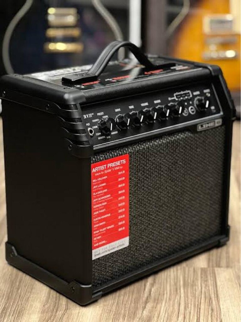Line 6 Spider V 20 Amfi (Akustik gitarla takas edebilirim)