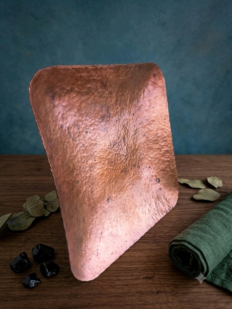 Antika Bronz Sunumluk - 2