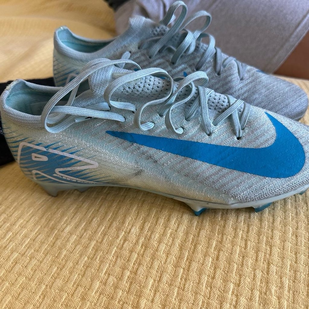 Nike Futbol Halı Saha Ayakkabısı - 3