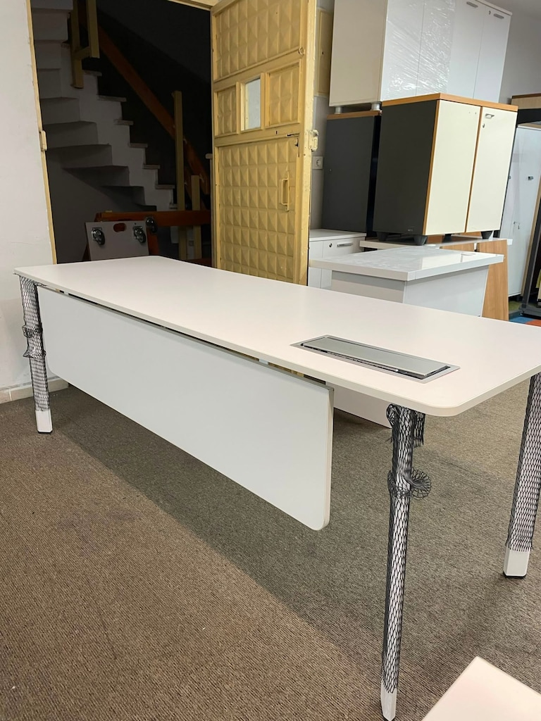 KLAS OFİS ÜSKÜDAR 70x200 cm DATAPORTLU ÇALIŞMA MASASI - 3