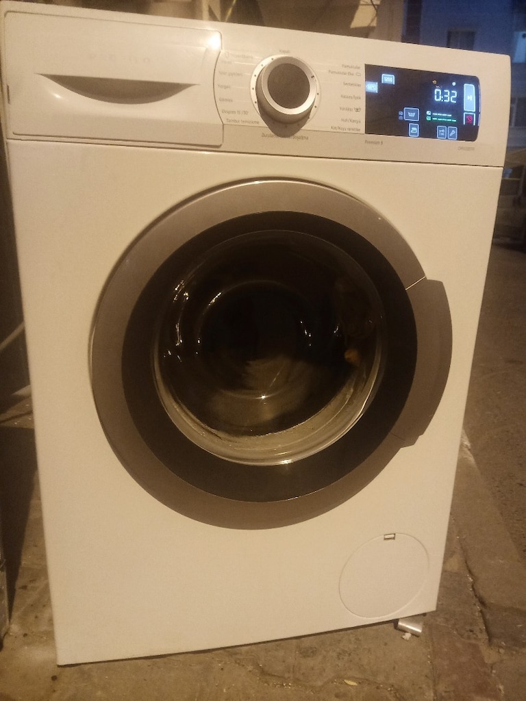 Profilo A+++ 9 kg Yeni nesil inwertir motor temiz sorunsuz servisten - 3