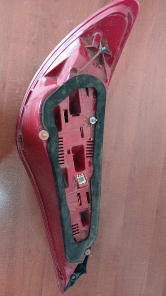 MERCEDES W117 LEDLİ SAĞ STOP ORJİNAL ÇIKMA KARGO OLUR - 5