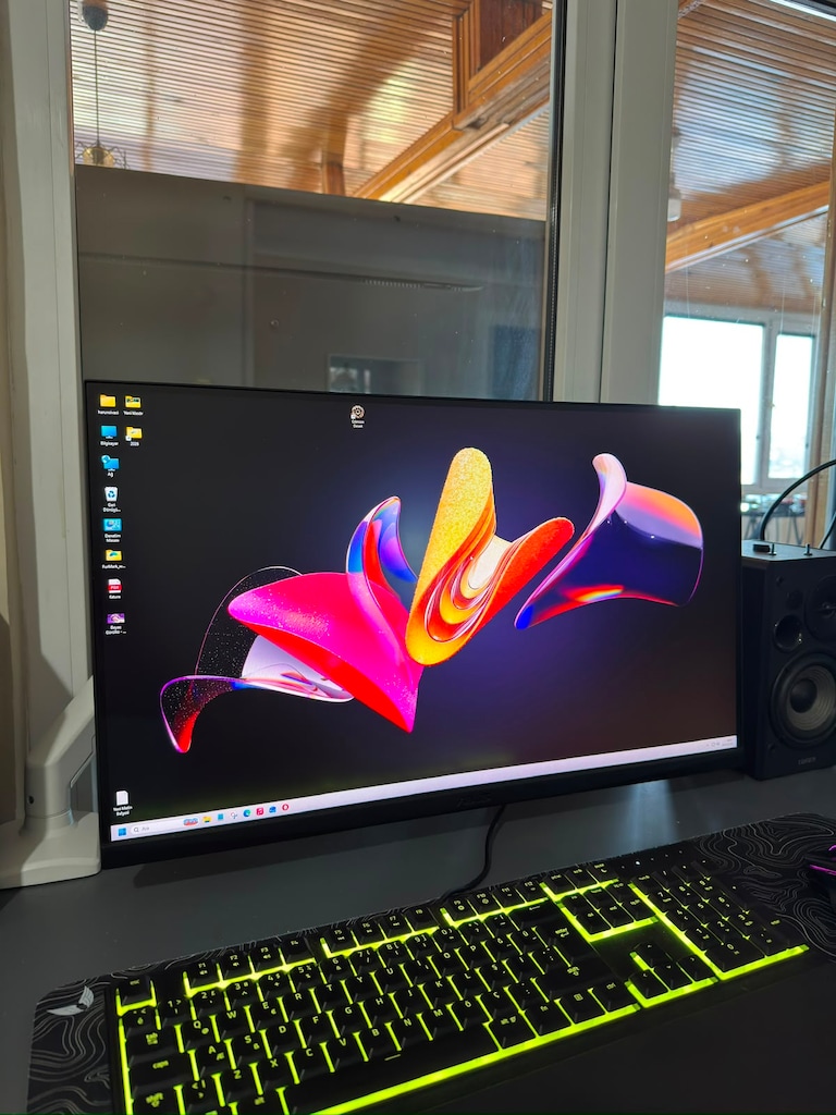 Asus TUF Gaming VG27AQ1A 27" 1 ms 2K IPS 170 Hz Oyuncu Monitörü - 2