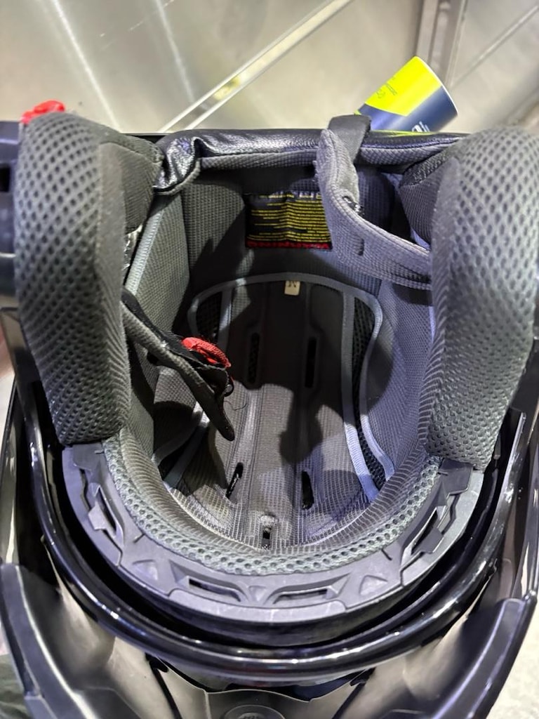 Çene açılır kask - 4