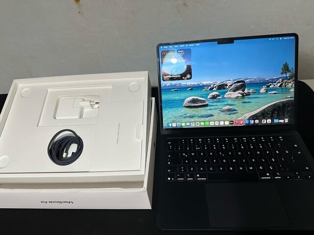 Garantili Macbook Air M4 16/256 GB Pil 100 Devir 178