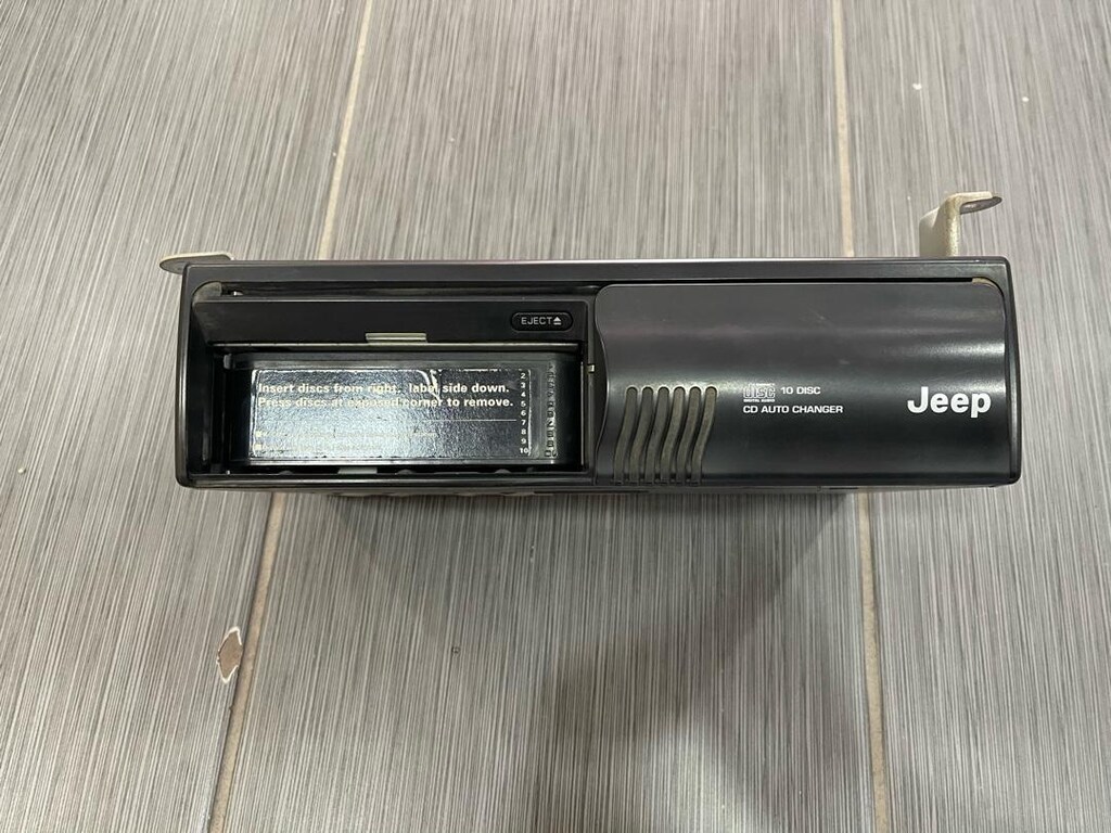 jeep cd charger - 4