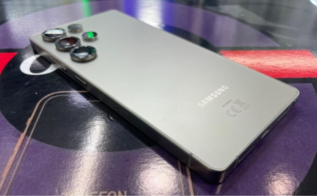 SAMSUNG S25ULTRA 12 GB 512 GB FATURALI PİL 100 SAMSUNG TR GARANTİLİ - 4