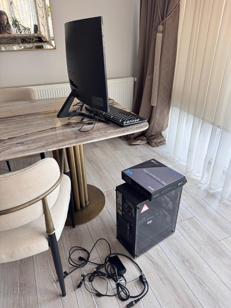 Az Kullanılmış Oyuncu Bilgisayarı RTX-3060Ti+i5 12400F+32”Curved Ekran - 18