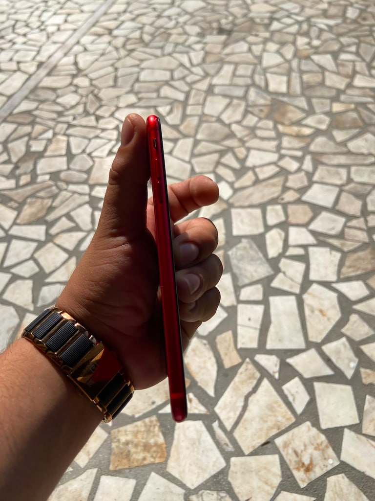 iphone 8 plus product red - 4