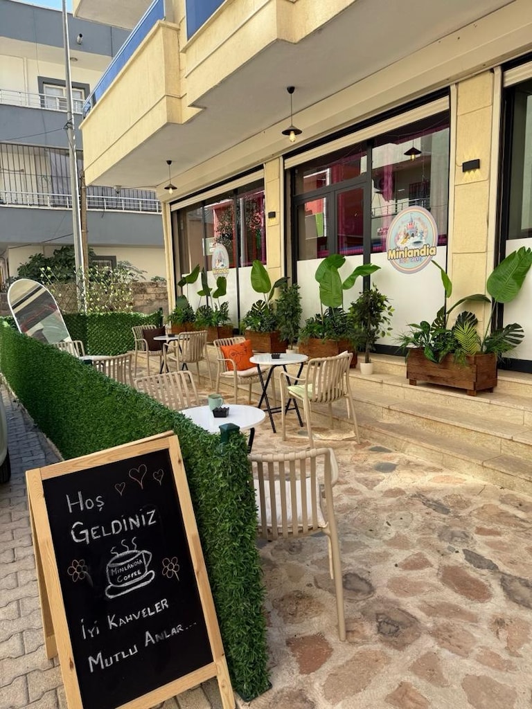 KOMPLE SATILIK KAFE VE SOFT PLAY OYUN ALANI - 7