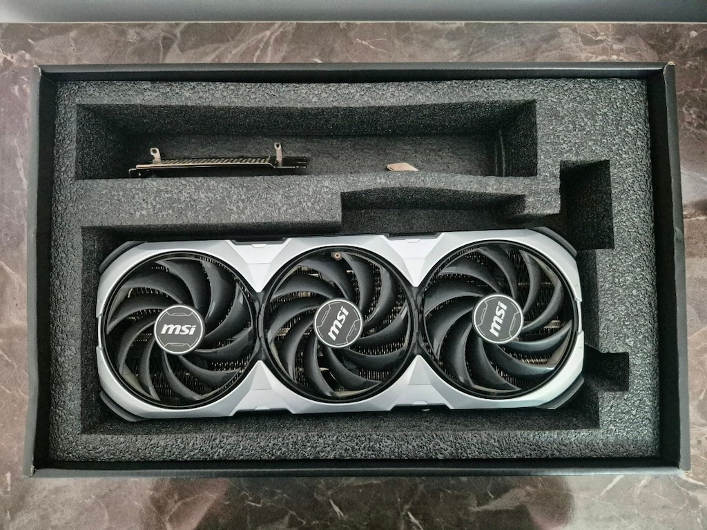 MSI RTX 4090 Ventus 3X (Sadece Blok+Fan+Kutu) - 2