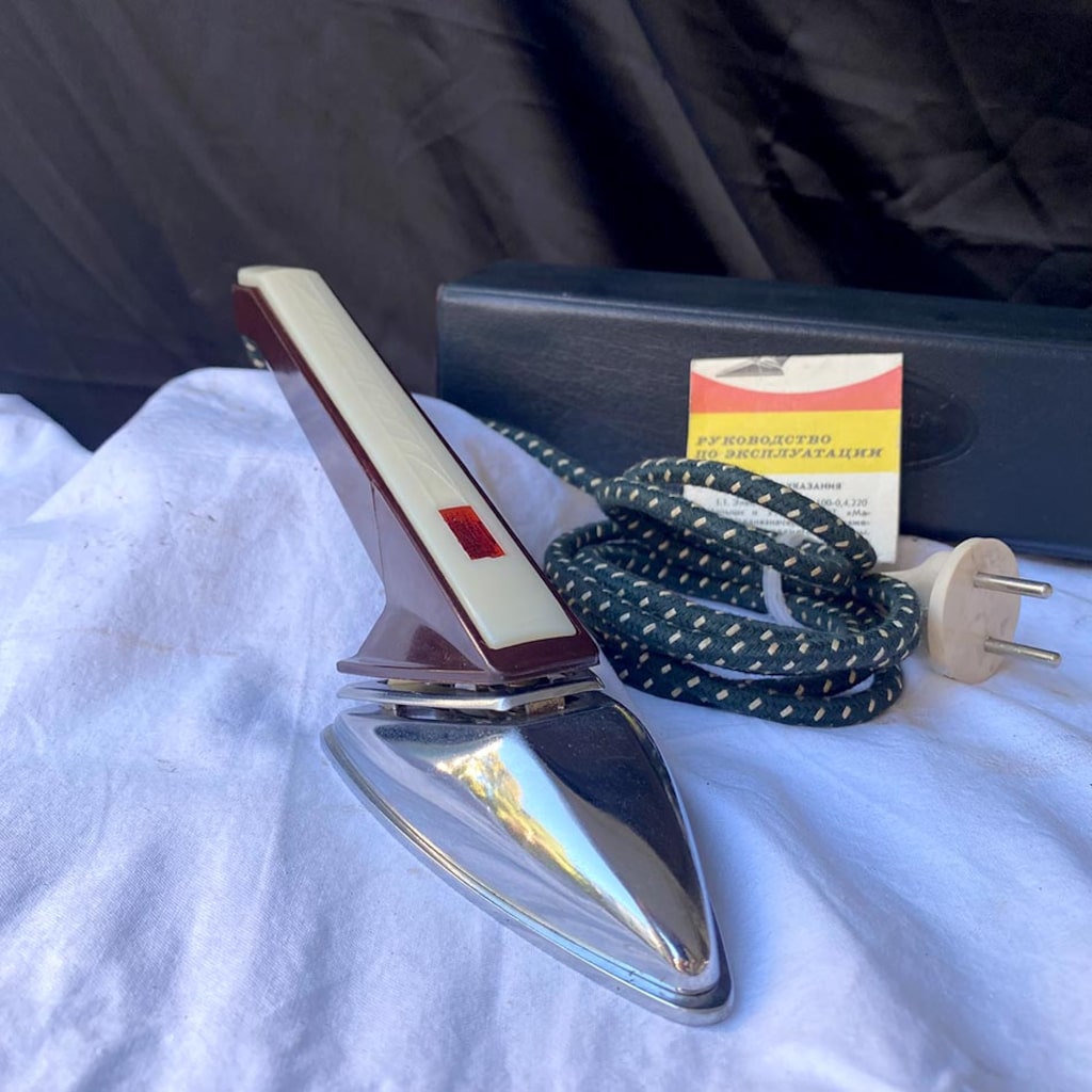 1985 Sovyet "Malysh" Mini Seyahat Ütüsü - 7