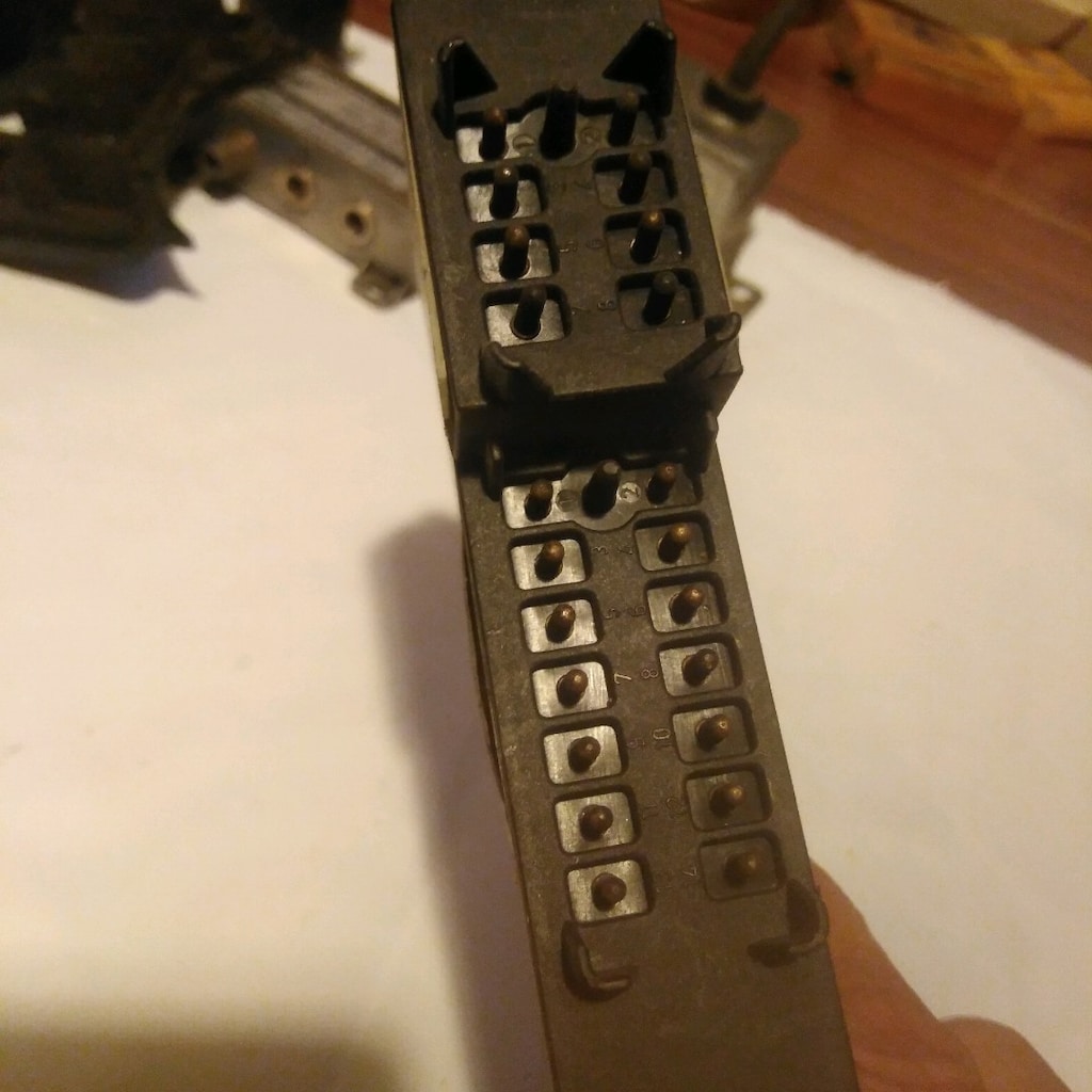 MERCEDES W126 W124 R107 ALARM UYARI KONTROL MODÜLÜ BEYİN - 3