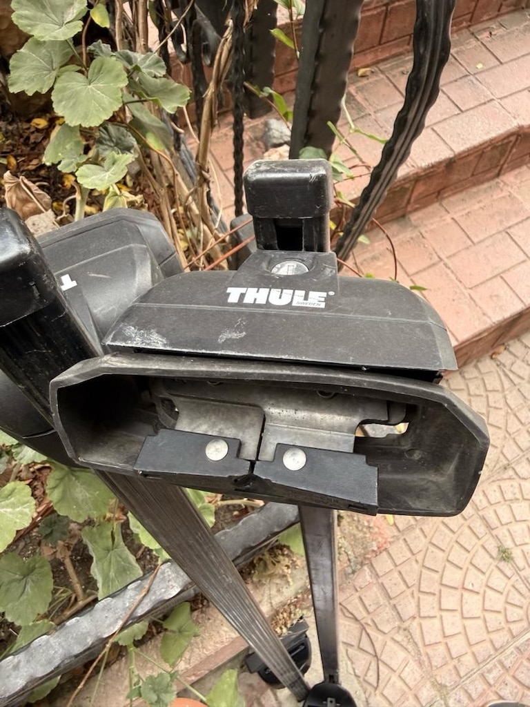 thule port bagaj ve üsten vida montajlı bar ve ve ayağı - 5