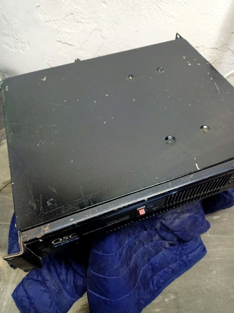QSC POWER AMFİ - 2