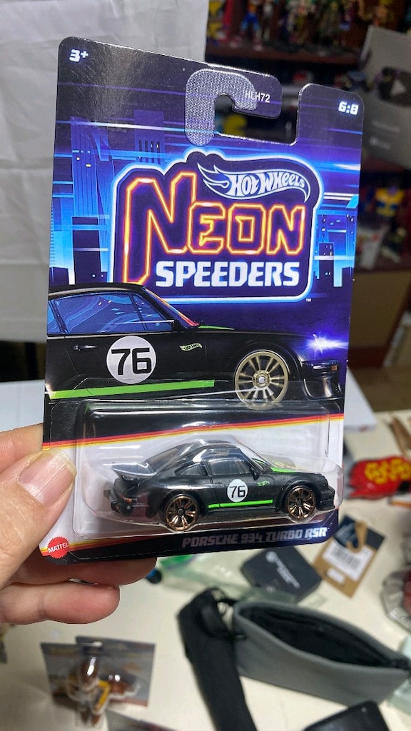hotwheels Porsche 934 turbo rsr - 5