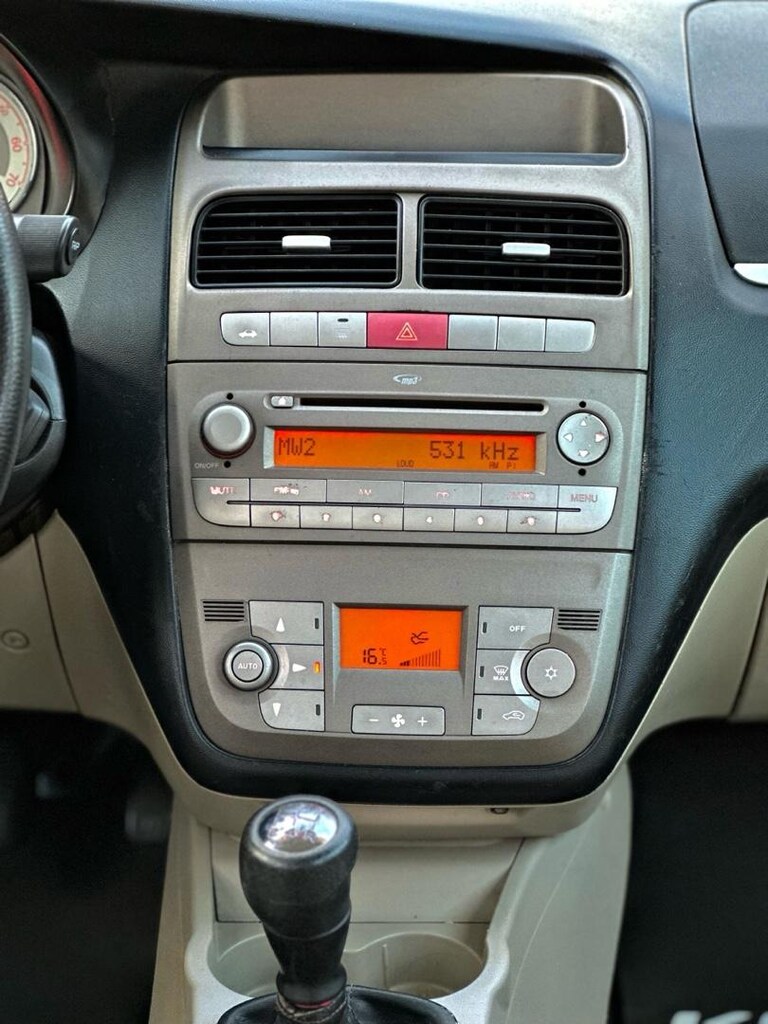 FIAT LINEA 1.3 HATASIZ EMOTİON FULL - 10
