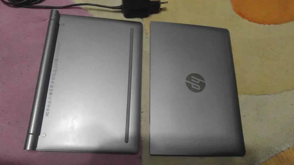 Hp pavillon x2 tablet leptop 2/32 gb - 6