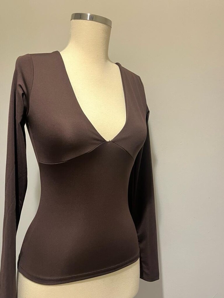 Noir Deep V Top