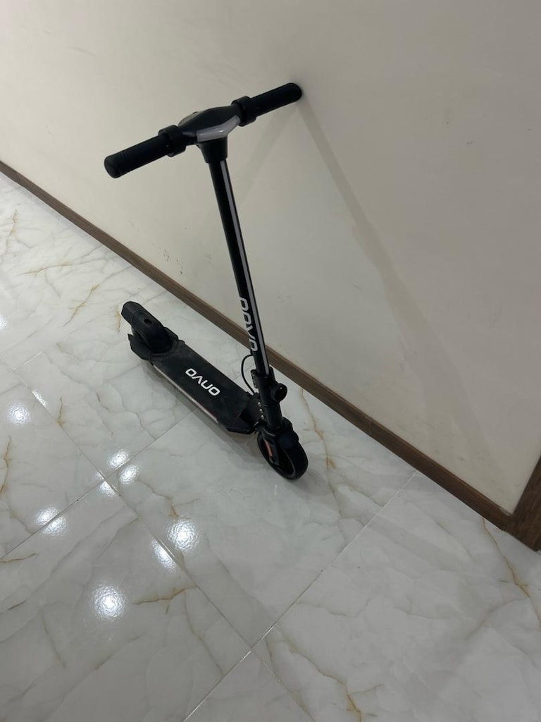 Onvo KX-01S 150W Elektrikli Çocuk Scooter Siyah - 2