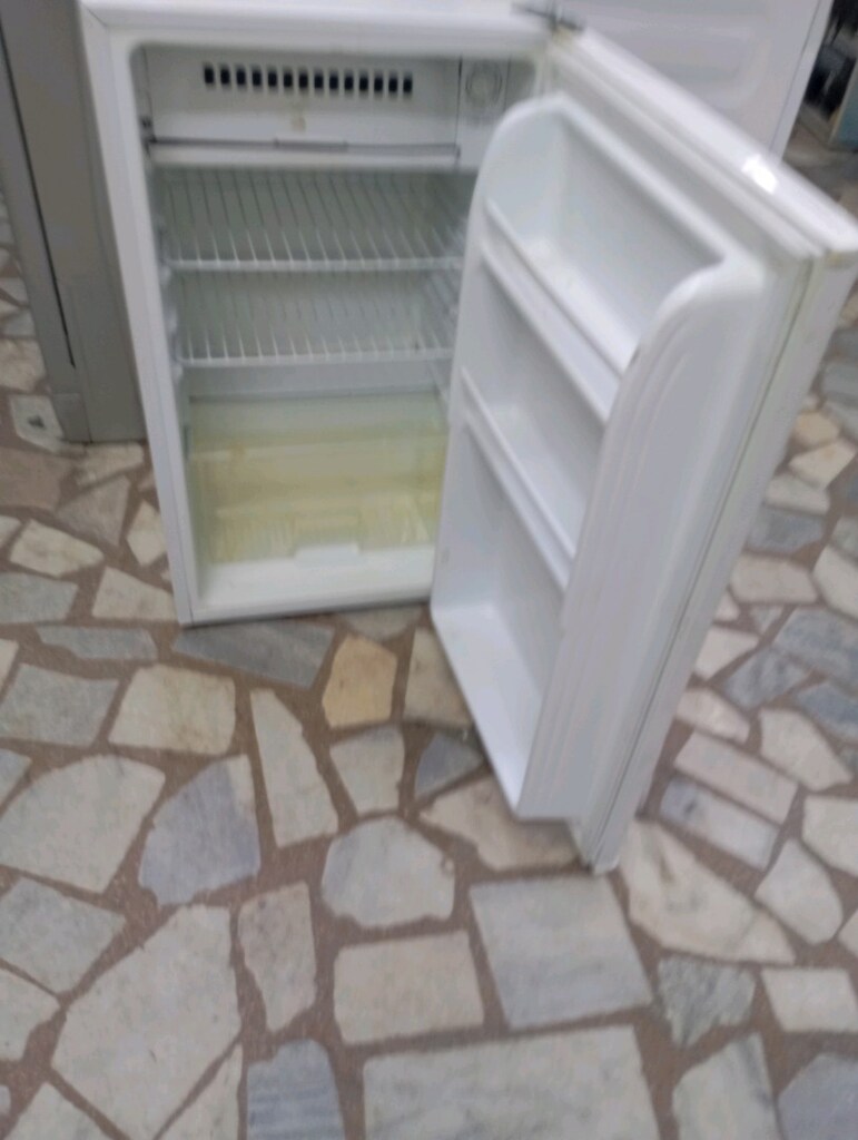 SAĞLAM ÇALIŞIR DURUMDA MİNİ BUZDOLABI - 3