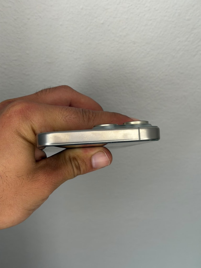 15 PRO MAX DEĞİŞENSİZ 256 GB - 4