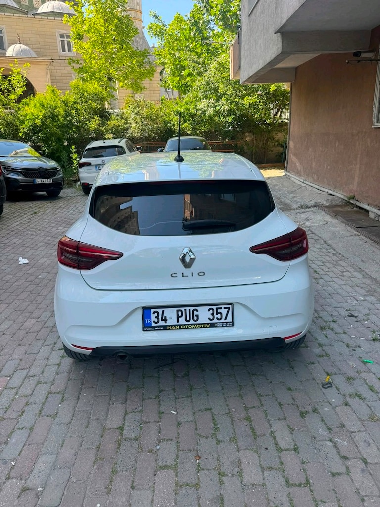 Aracım aile aracıdır 2 adet lokal boya mevcuttur sağ çamurluk ve kaput - 4