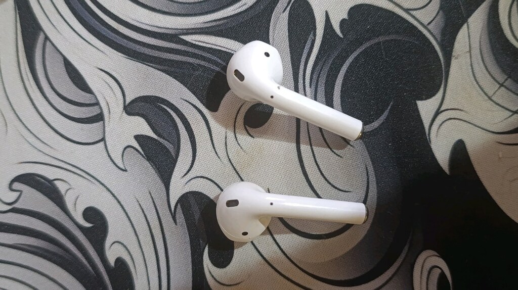 Apple Airpods 2. Nesil A1938 - 4